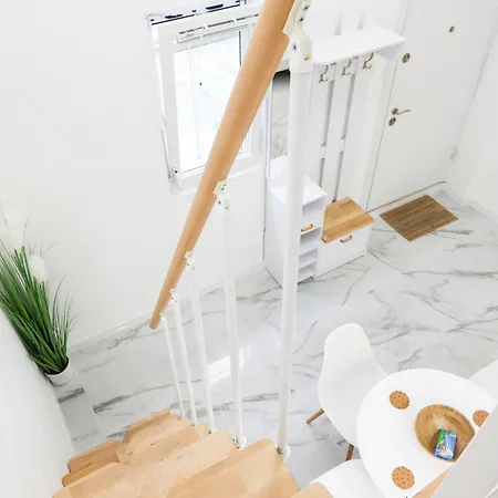 Apartament Free Parking, Close To Subway, Location *