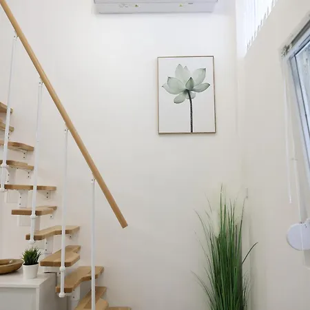 Free Parking, Close To Subway, Location Sófia