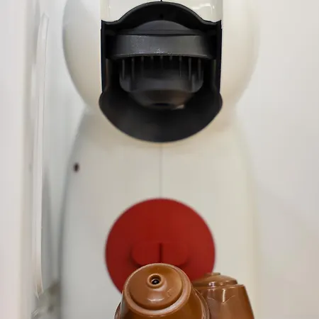 Free Parking, Close To Subway, Location