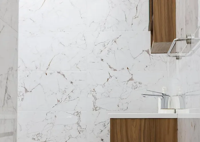 Apartmán Free Parking, Close To Subway, Location *