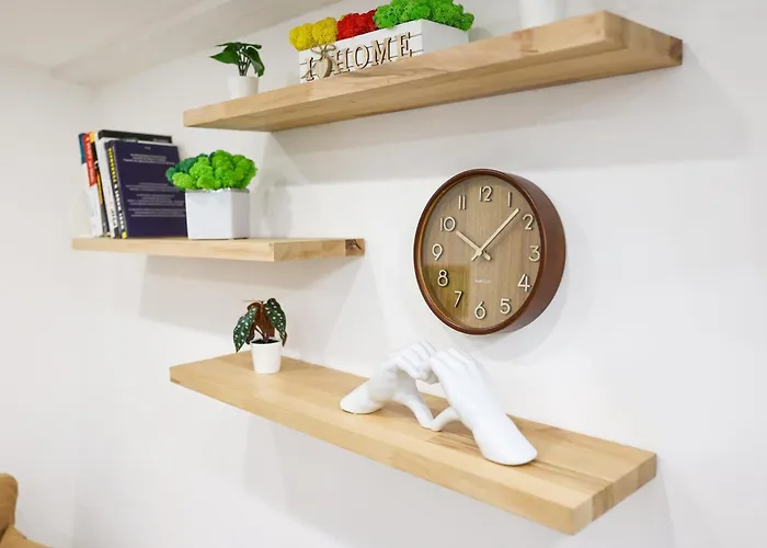 Apartmán Free Parking, Close To Subway, Location *